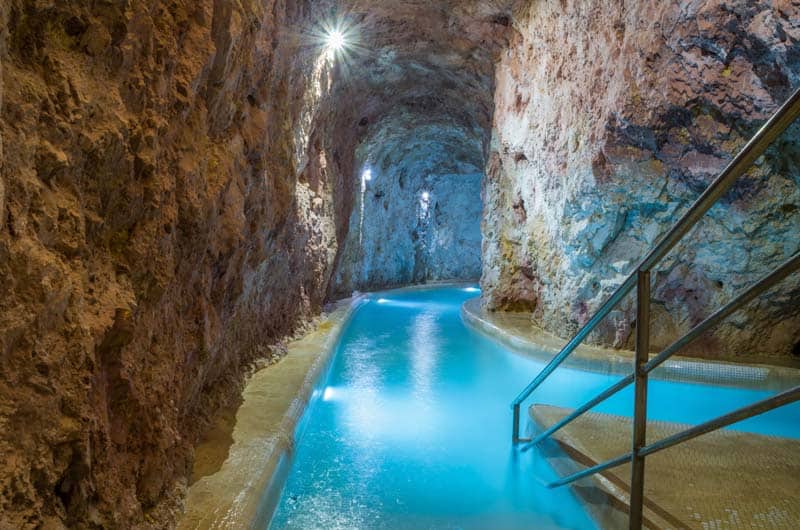 Miskolctapolcai barlangfürdő - top 6 gyógyvizes fürdőhely a Dunán innen